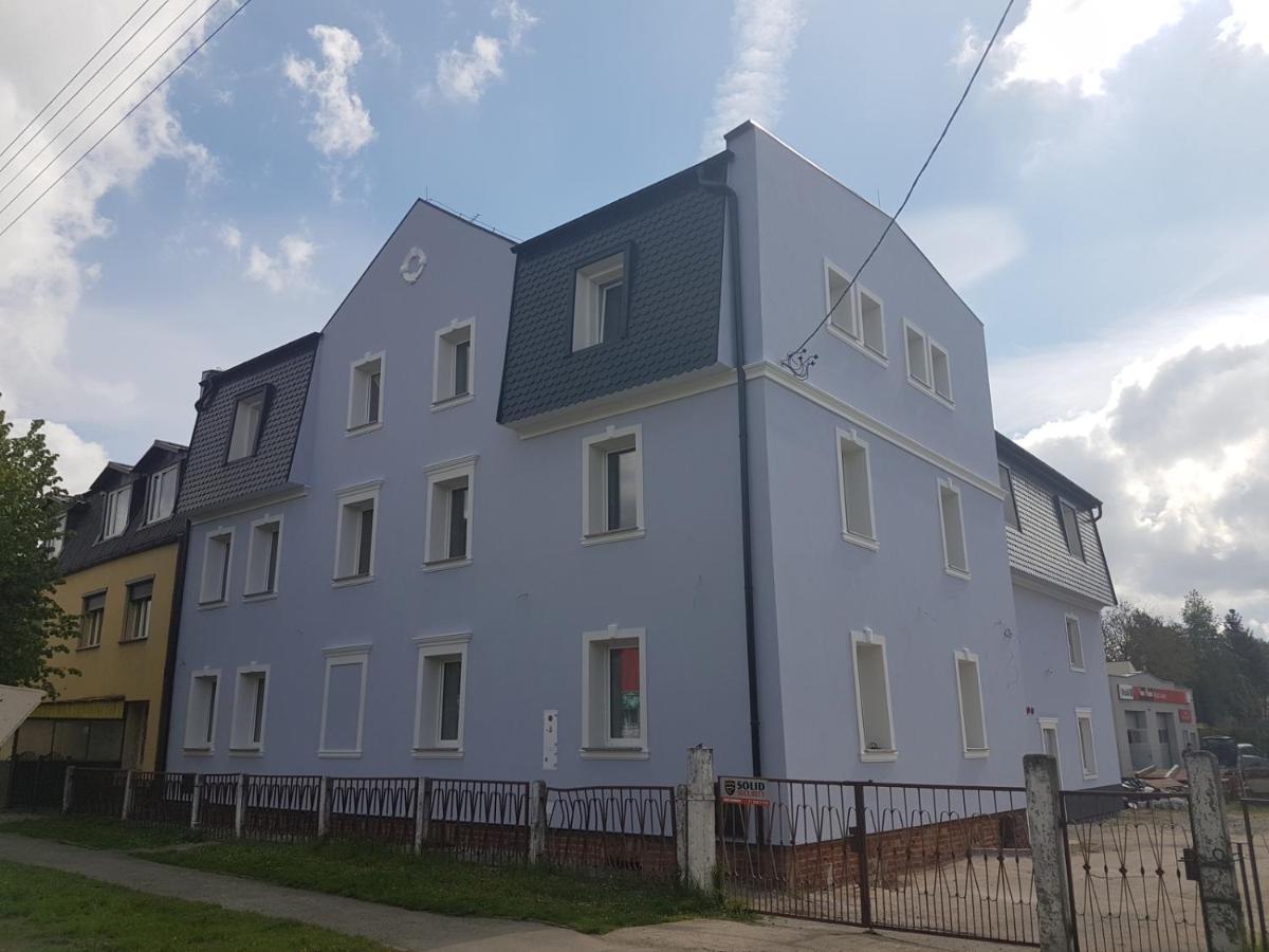 Kamienica Zerniki Wroclawskie Extérieur photo
